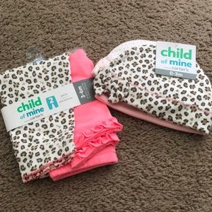 NWT newborn hats and leggings